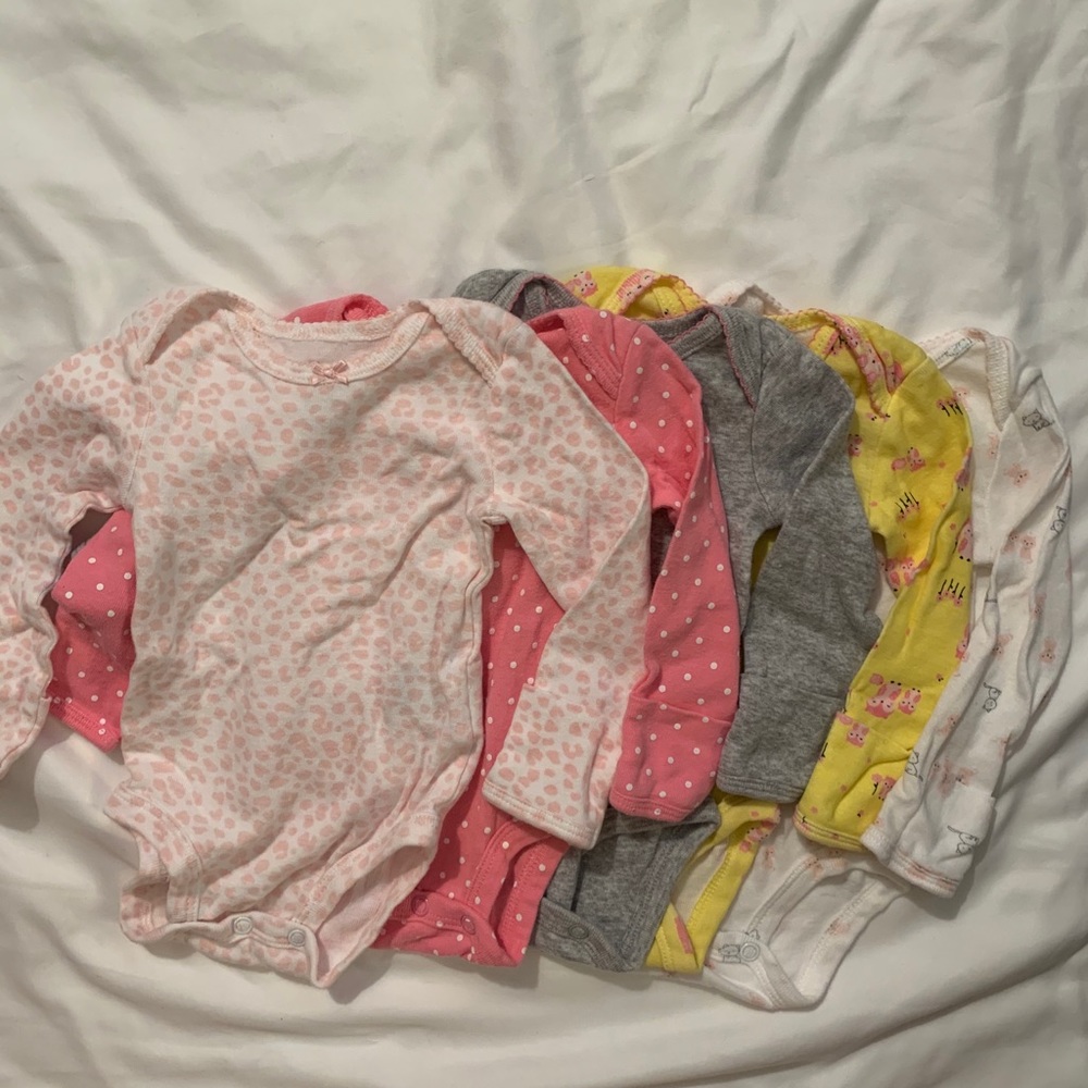 Set of 5 new one long sleeve onesies